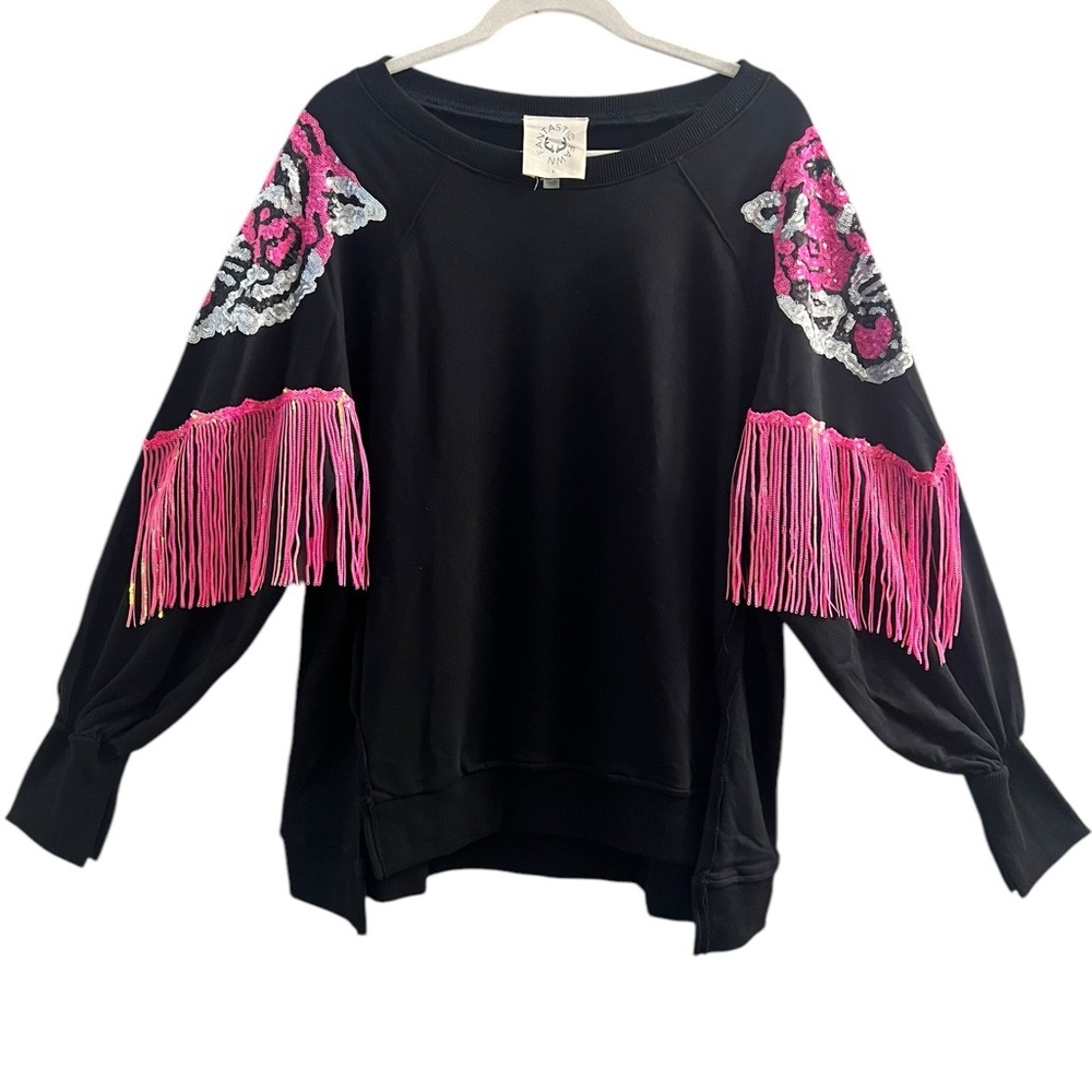 Western style fringe and sequins! Beautiful top by Fantastic Fawn  Boutique.